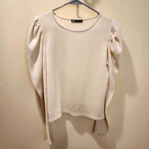 ZARA Cream Puff long sleeves Casual Top Size M